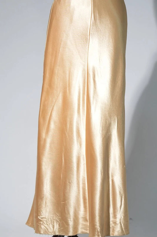 Sleeveless gown