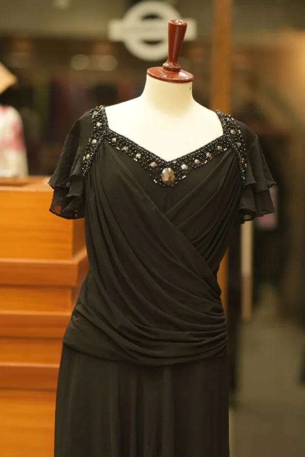 Half sleeves v-neck maxi - Image 4