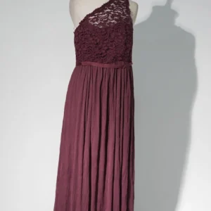 One shoulder dress