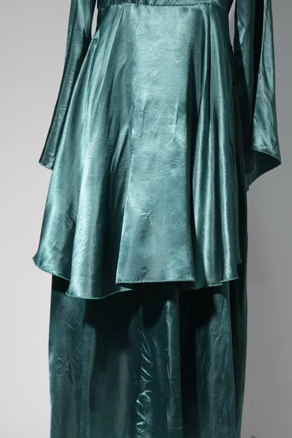 Silk full sleeves tail style - Image 4