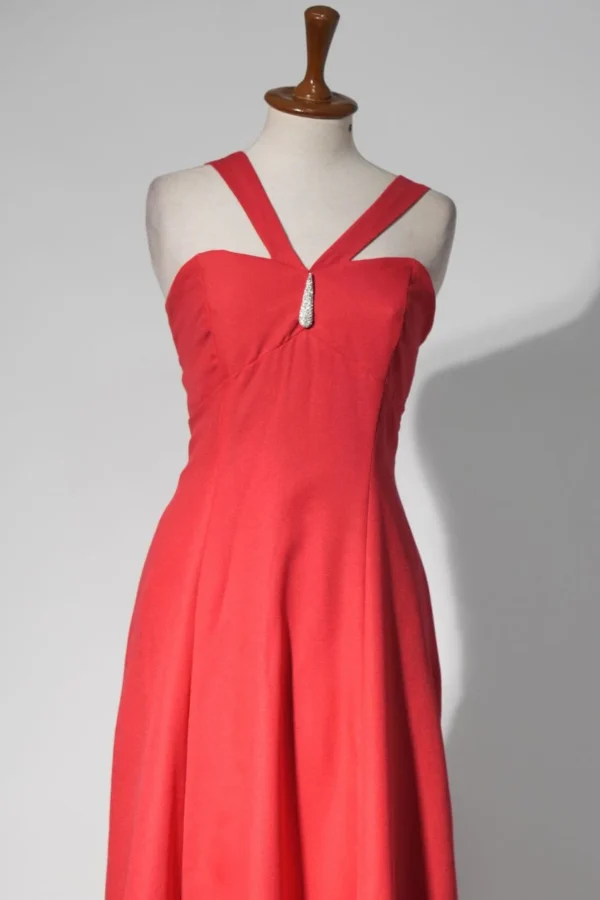 Sleeveless red maxi - Image 3