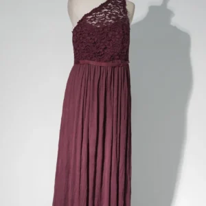 One shoulder dress