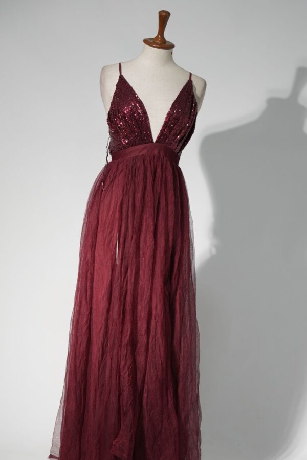 Sleeveless sequence style maxi